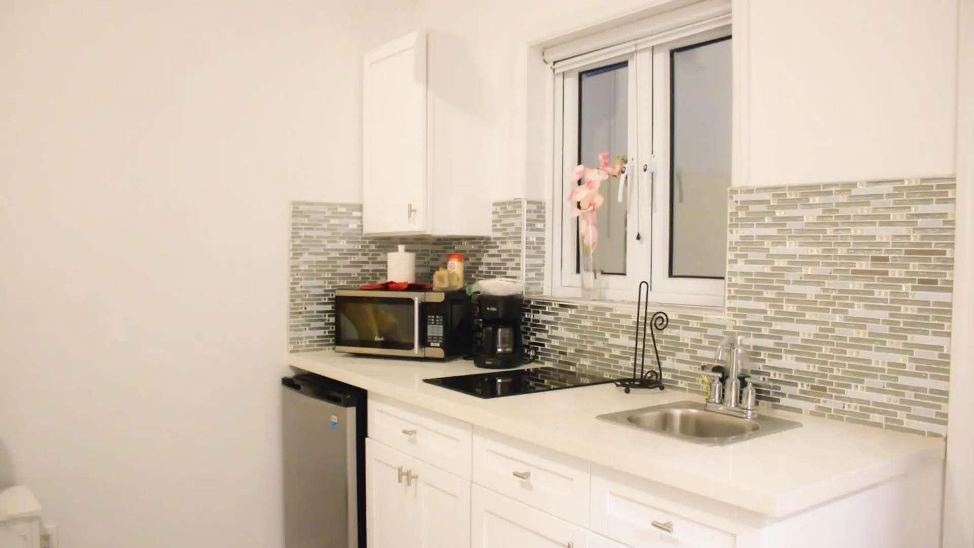 Pensión 3-Hillview Cottages Rolleville